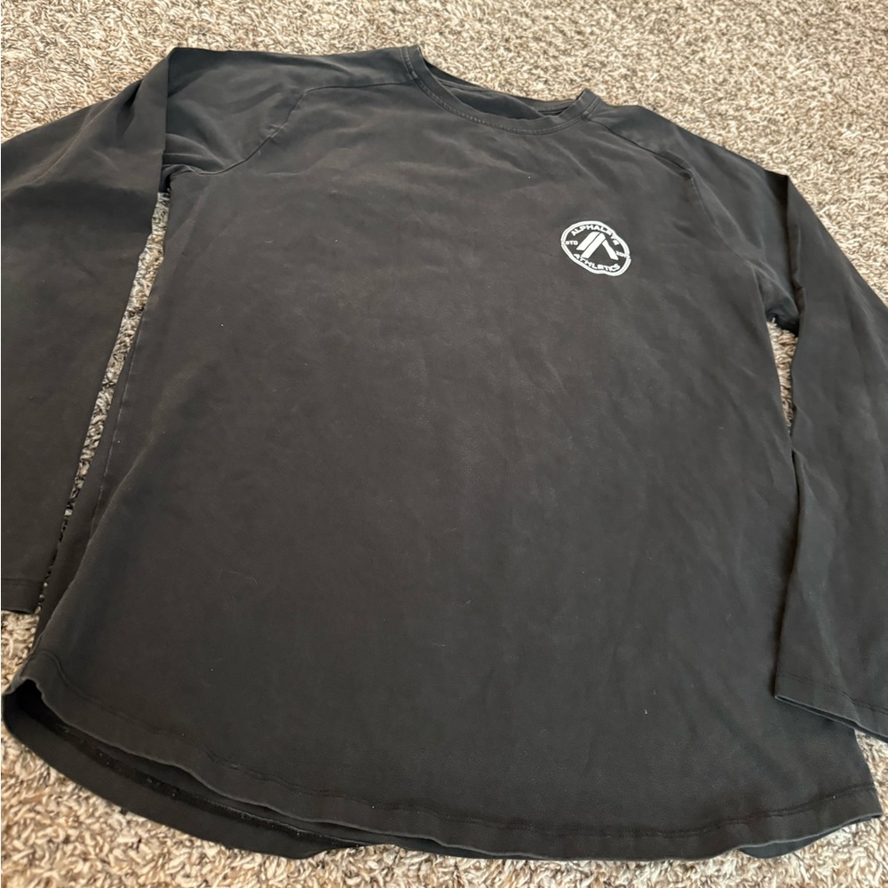 Alphalete Long Sleeve Athletic Tee - Picture 3 of 4
